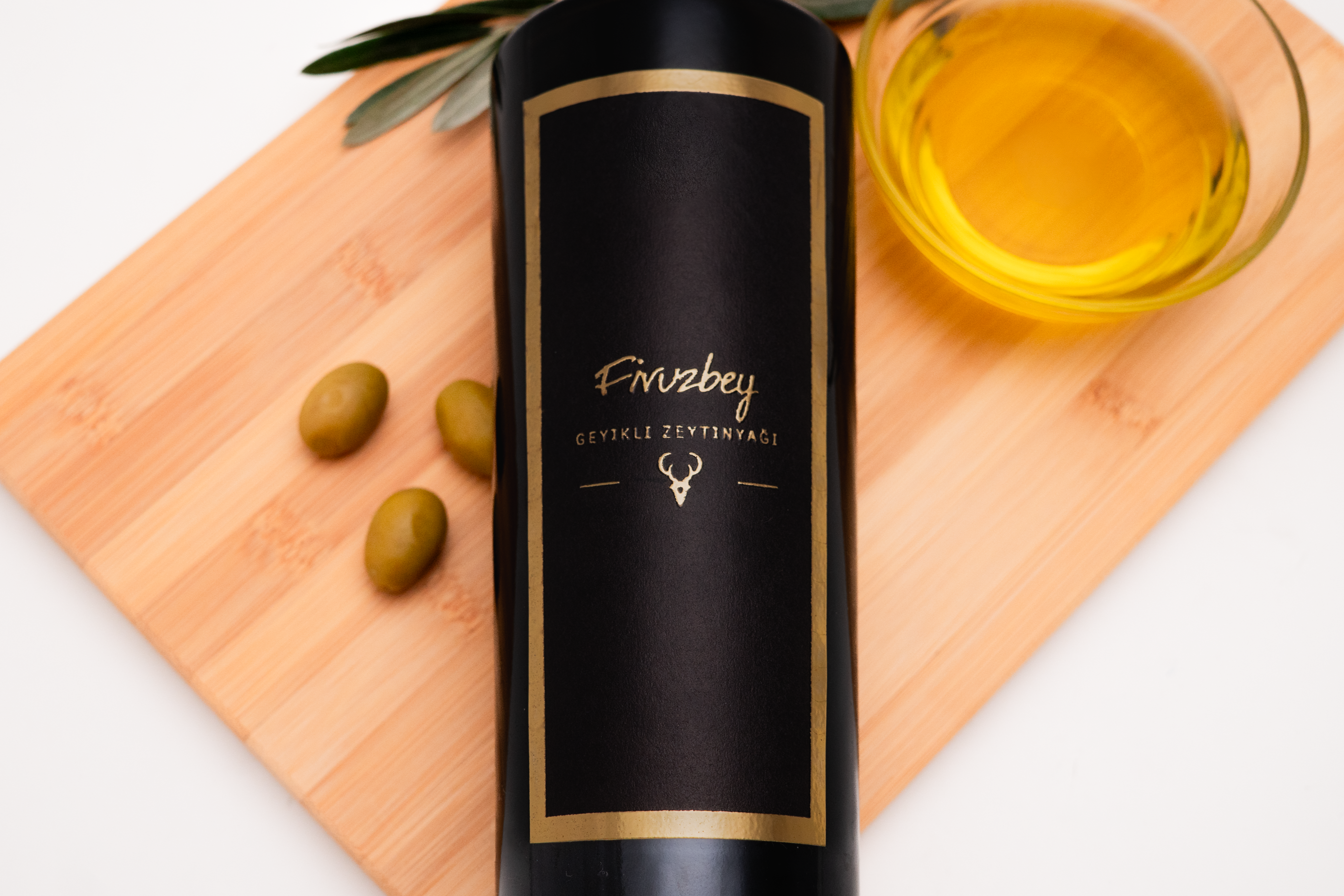 Zeytinyağındaki Acılık: Kusur mu, Kalite Göstergesi mi ?